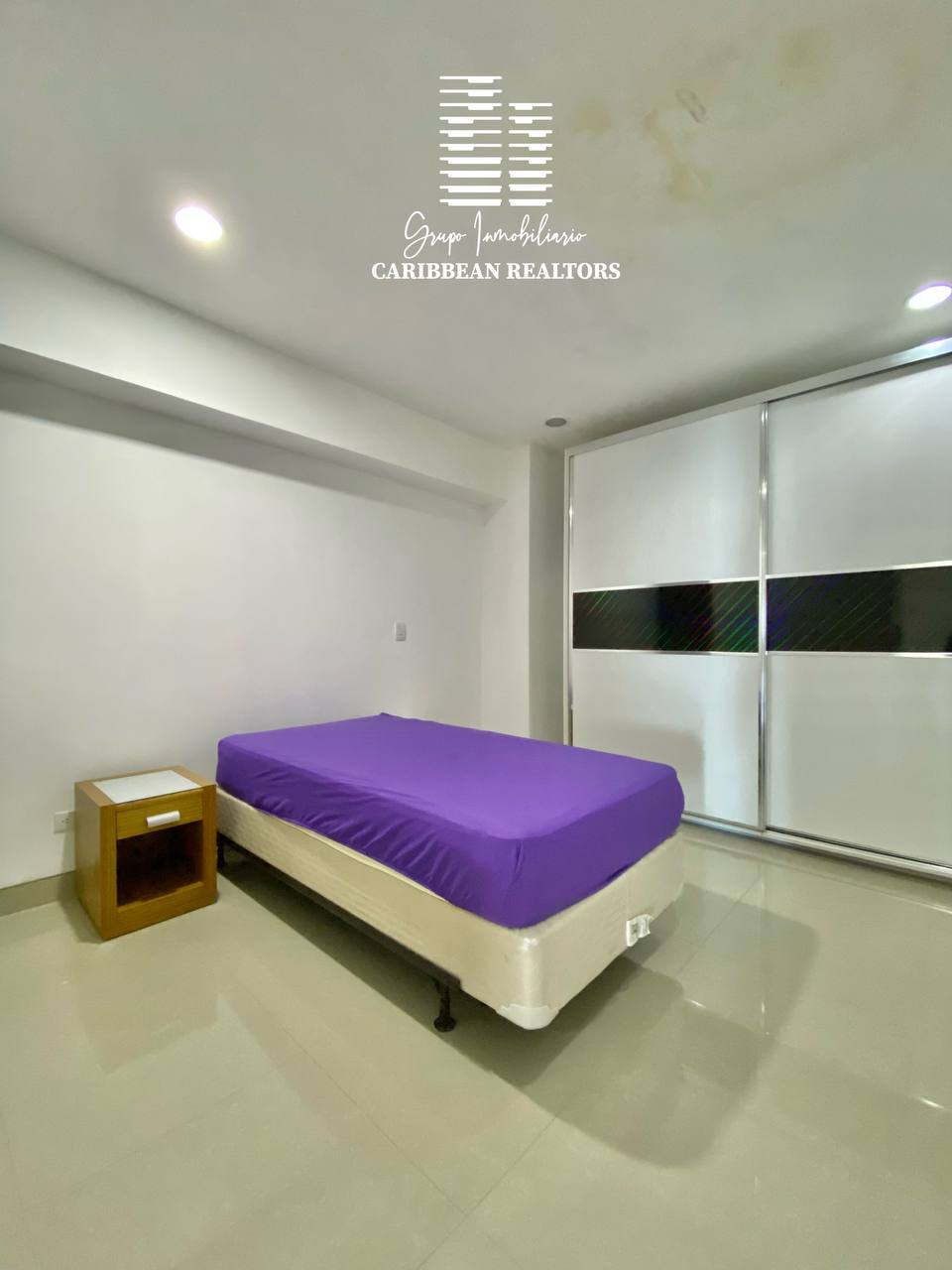 EN VENTA APARTAMENTO CON VISTA Y ACCESO AL MAR EN EL CONJUNTO RESIDENCIAL PORTOVECCHIO