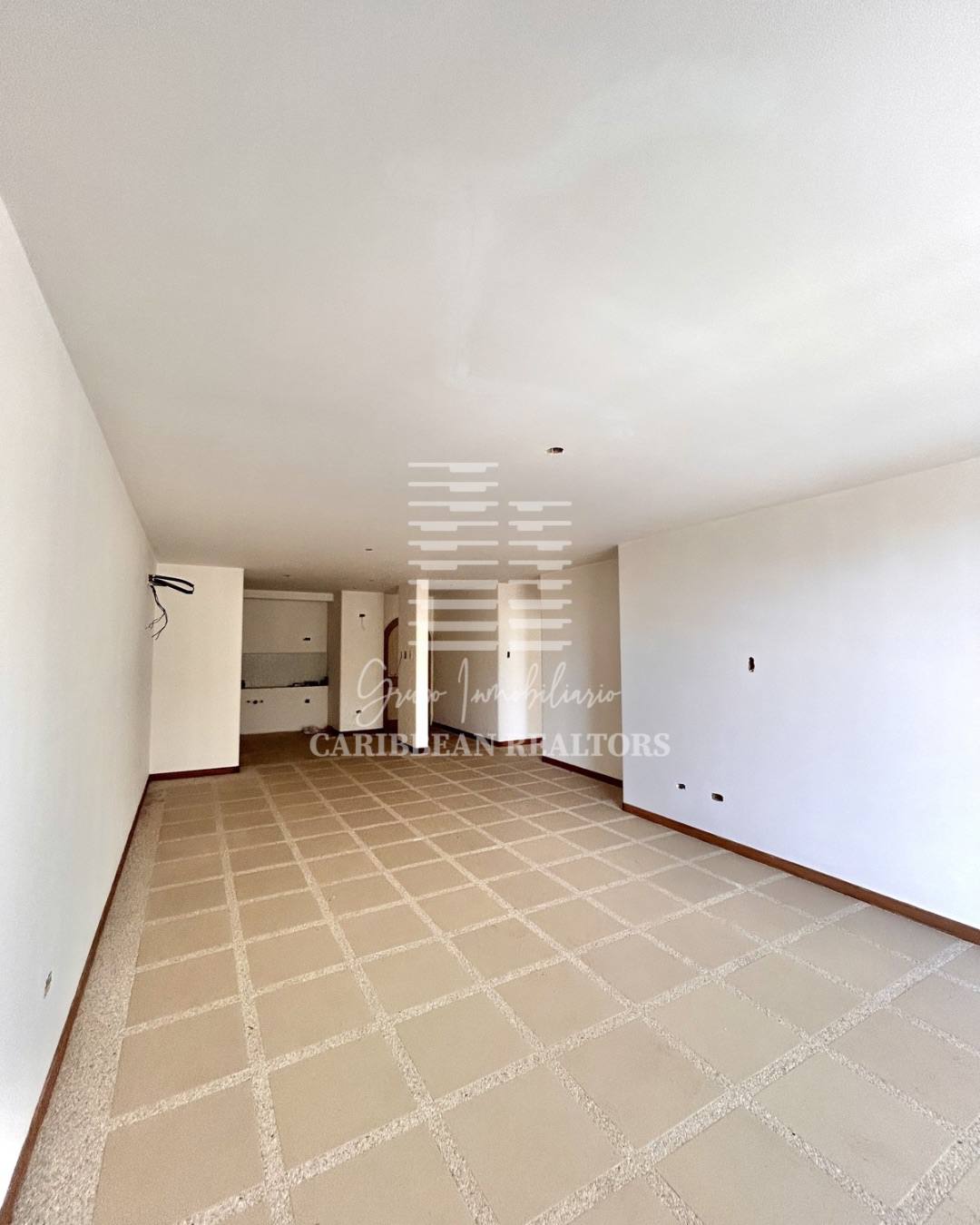 EN VENTA APARATAMENTO EN OBRA BLANCA CERCA DE PLAYA EL AGUA, EN EL CONJUNTO RESIDENCIAL LAS OLAS.