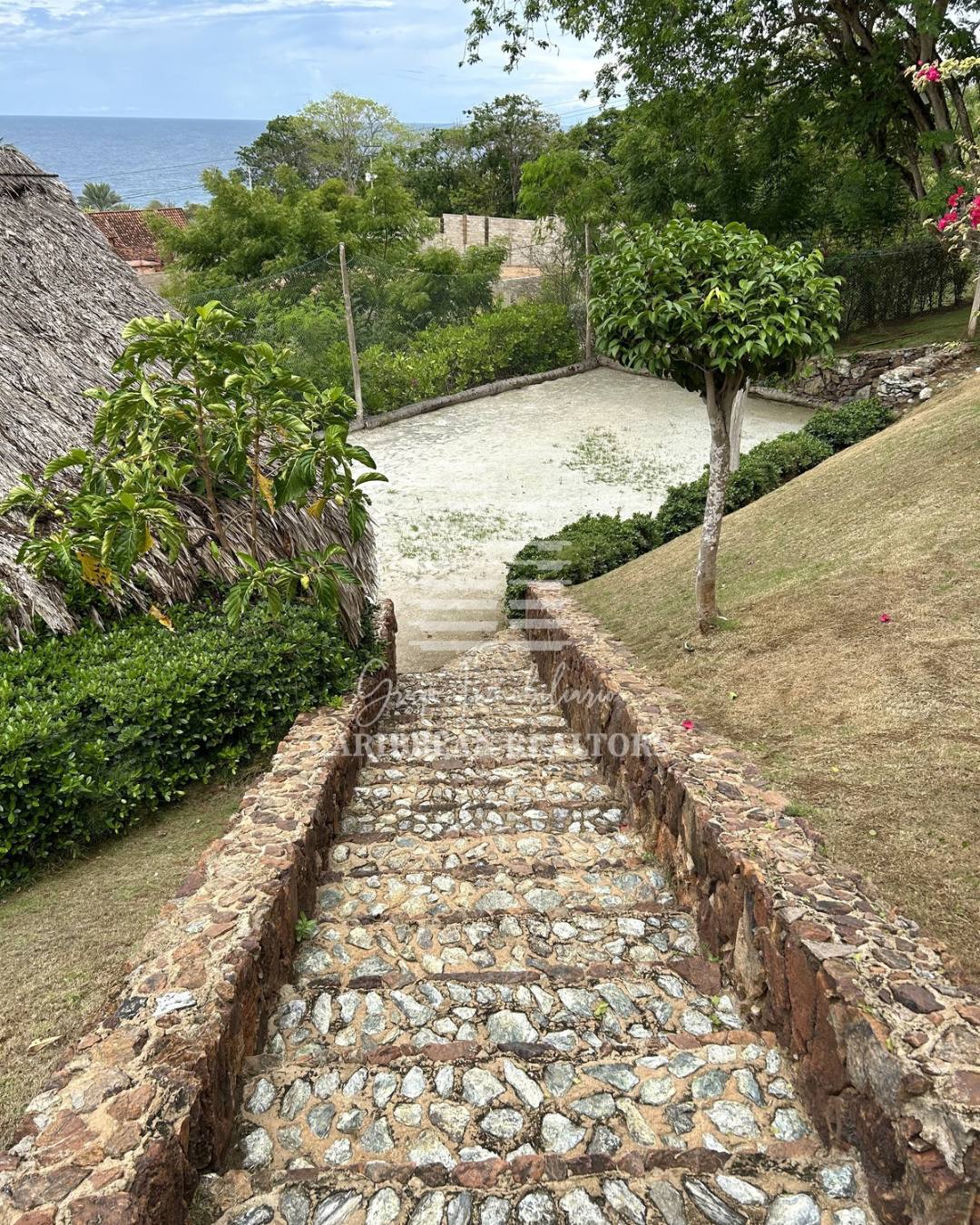 EN VENTA HERMOSO RANCHO DE CHANA EN LA EXCLUSIVA ZONA DE GUARAME. 